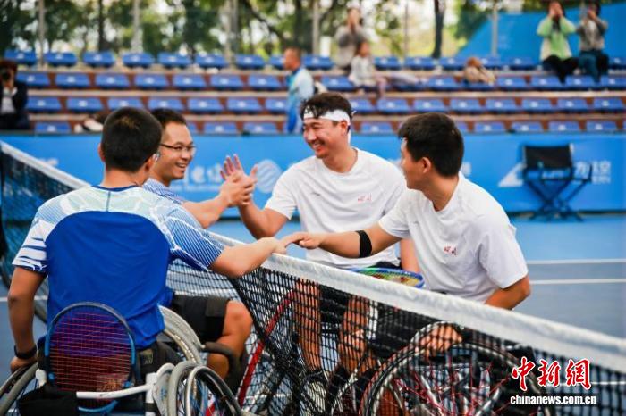 纪珍旭成为残特奥会网球比赛“四金王”